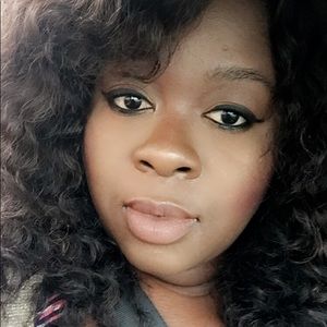 Meet your Posher, Alexandria